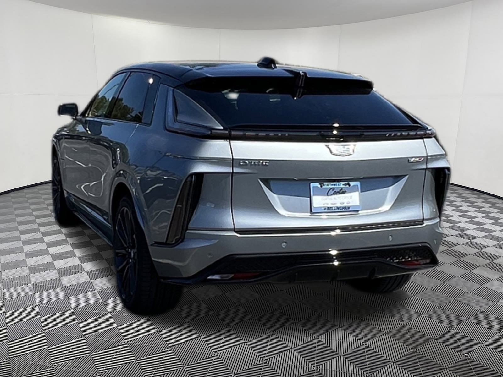 New 2026 Cadillac Lyriq V image 4