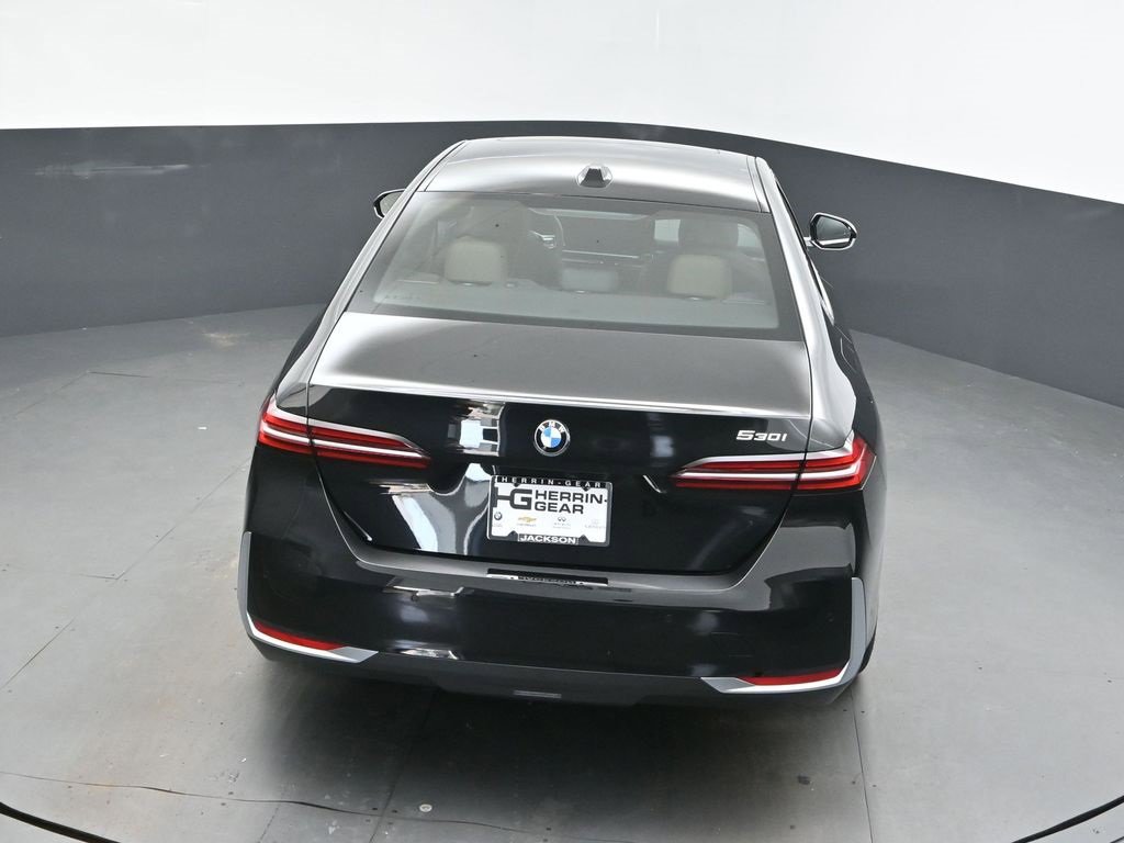 New 2026 BMW 530i w/ Premium Package image 33