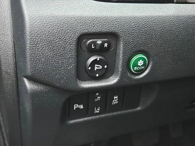 Used 2020 Honda Pilot Touring image 10