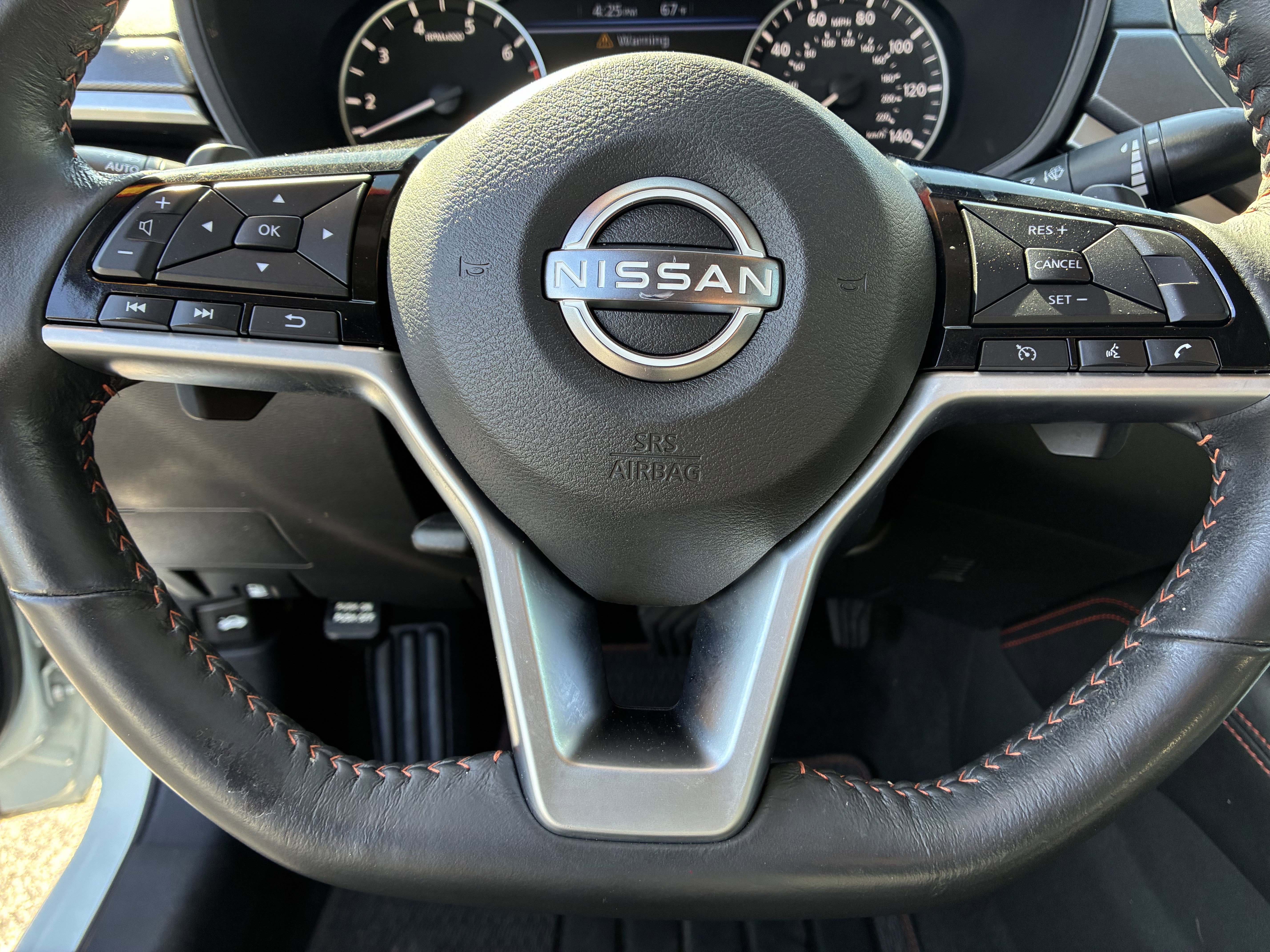 Used 2023 Nissan Altima 2.5 SR FWD image 26
