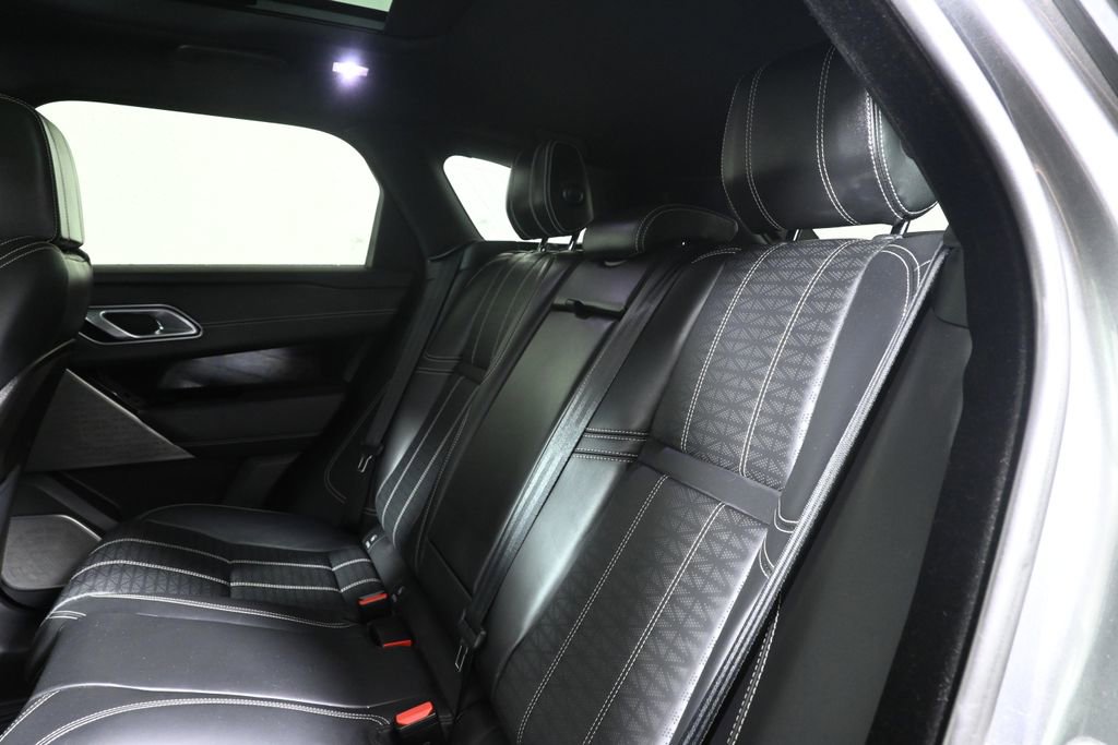 Used 2019 Land Rover Range Rover Velar R-Dynamic HSE AWD/4WD image 6