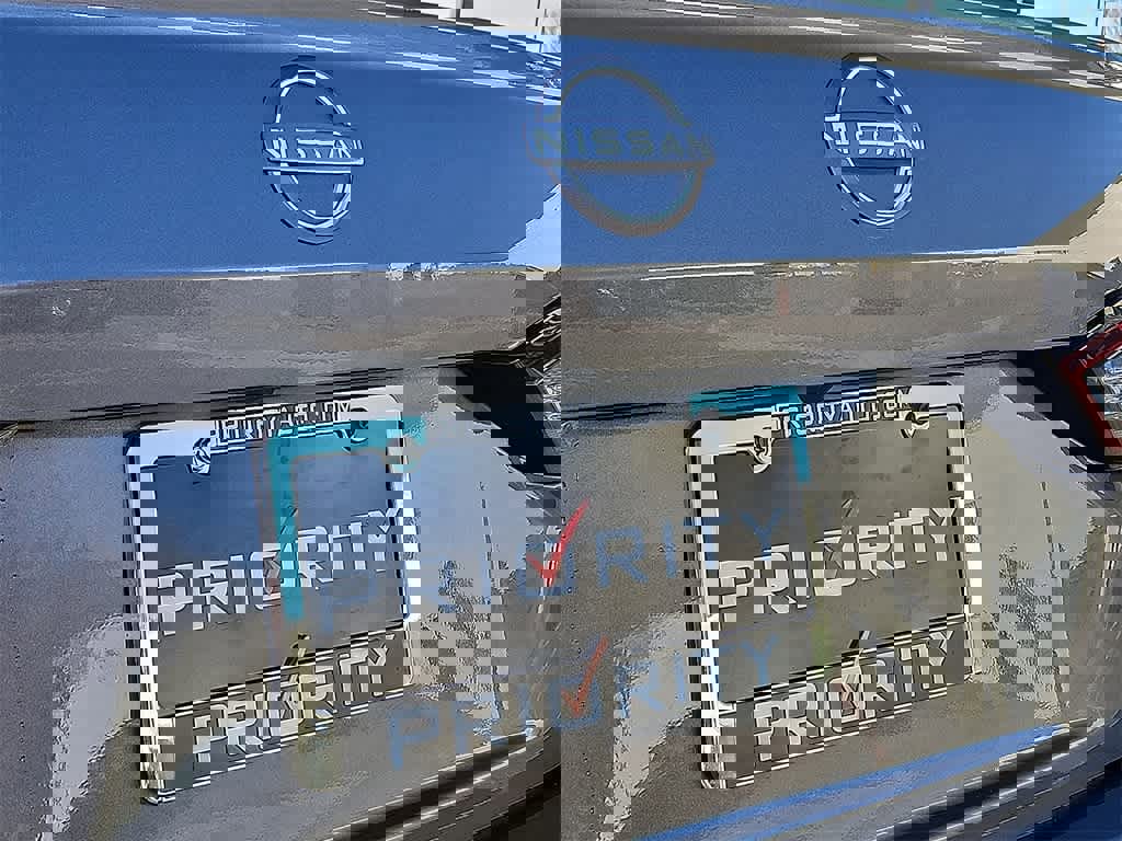 Used 2024 Nissan Altima 2.5 SV image 30