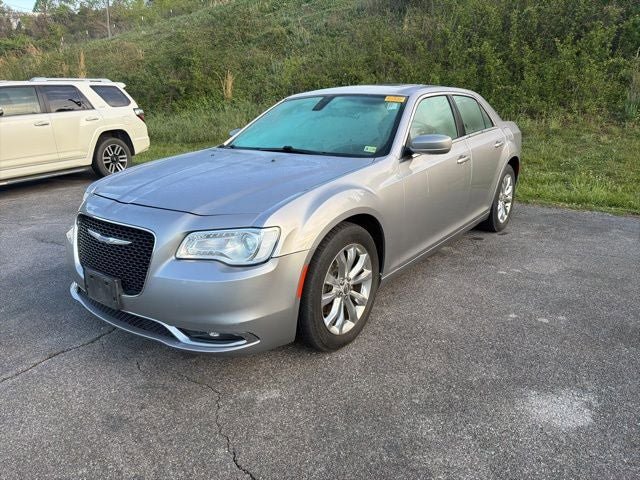 Used 2018 Chrysler 300 Touring L