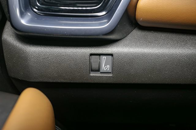 Used 2023 GMC Canyon AT4 w/ AT4 Premium Package image 34