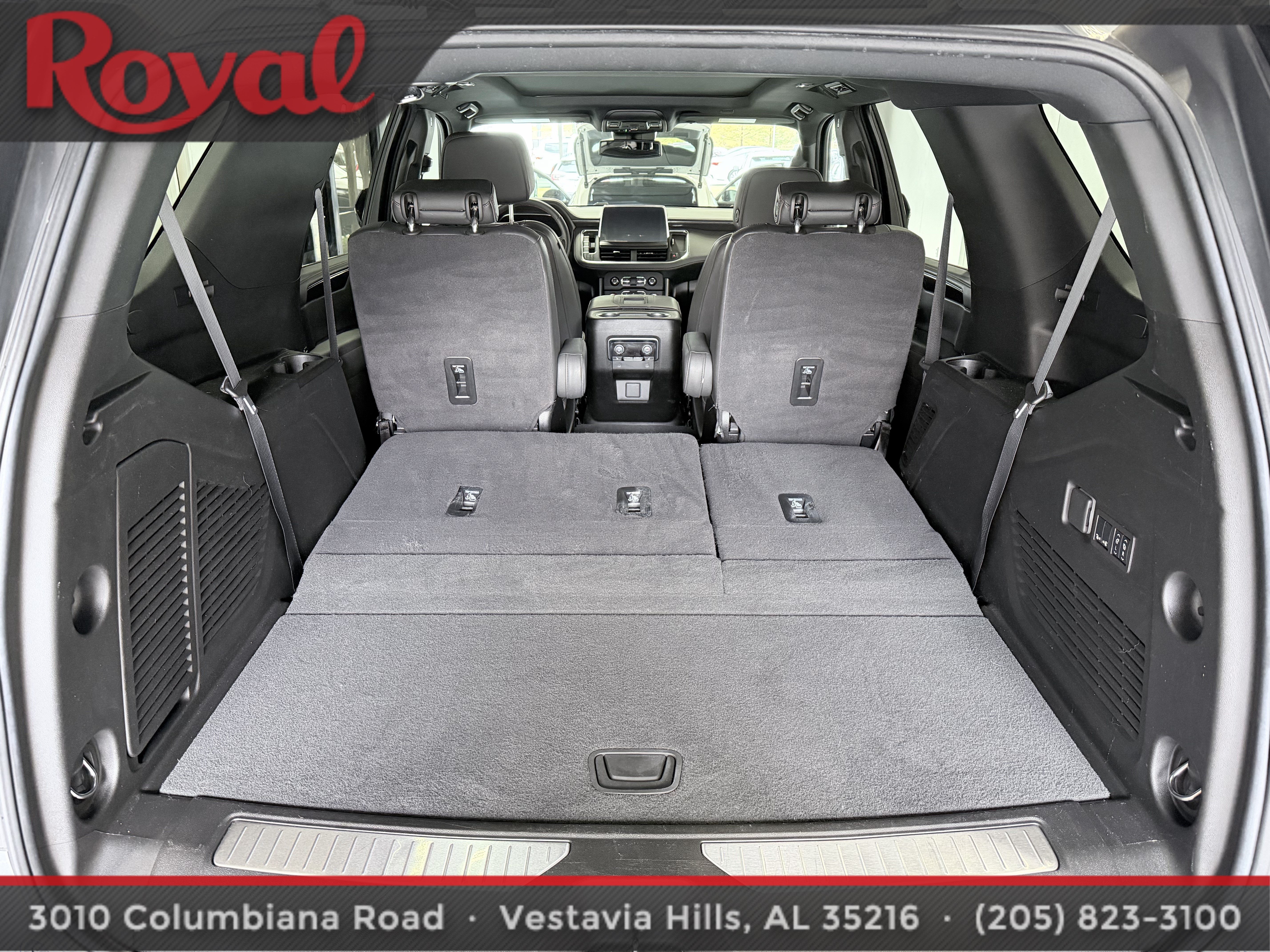 Used 2024 Chevrolet Tahoe RST w/ Luxury Package RWD image 7