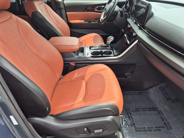 Used 2022 Kia Carnival SX FWD image 25