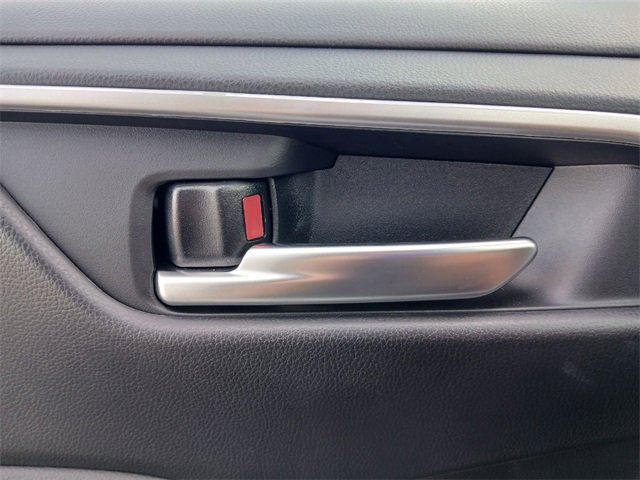 Used 2025 Toyota RAV4 XLE Premium image 26