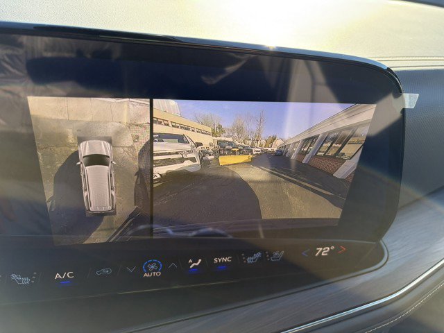 New 2026 Chevrolet Suburban Premier w/ Sun And Tow Package image 24