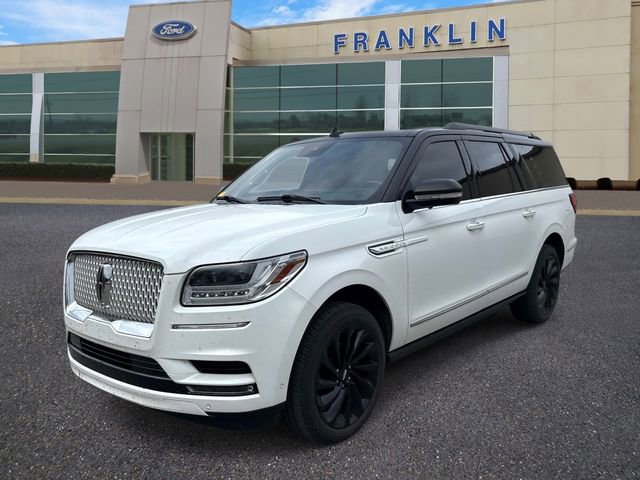 Used 2021 Lincoln Navigator L Reserve image 3