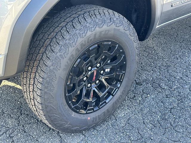 New 2026 GMC Canyon Elevation w/ Convenience Package image 7