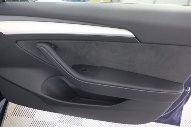 Used 2023 Tesla Model 3 Standard Range RWD image 26