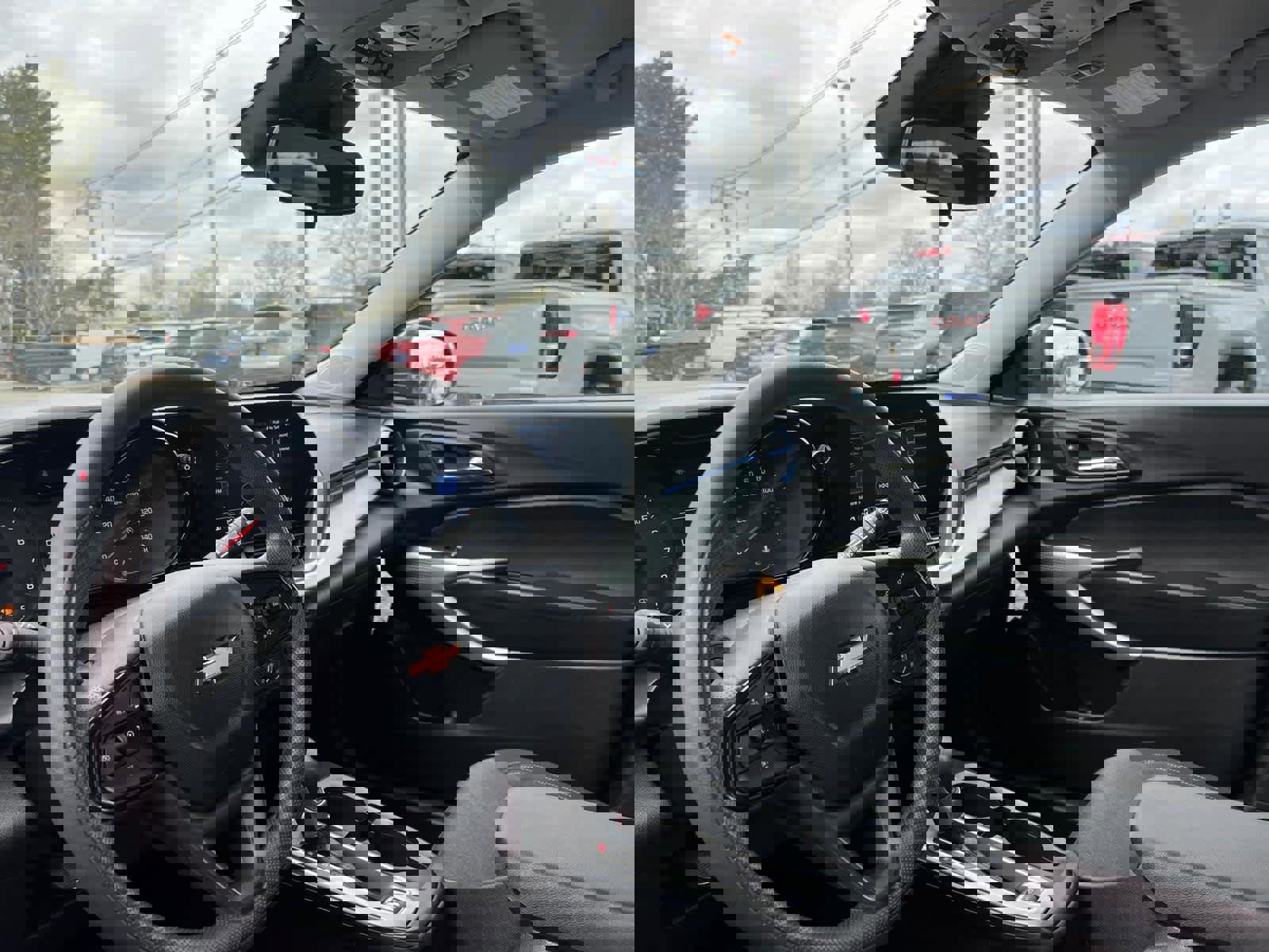 Certified 2025 Chevrolet Trax LS w/ LS Convenience Package image 14