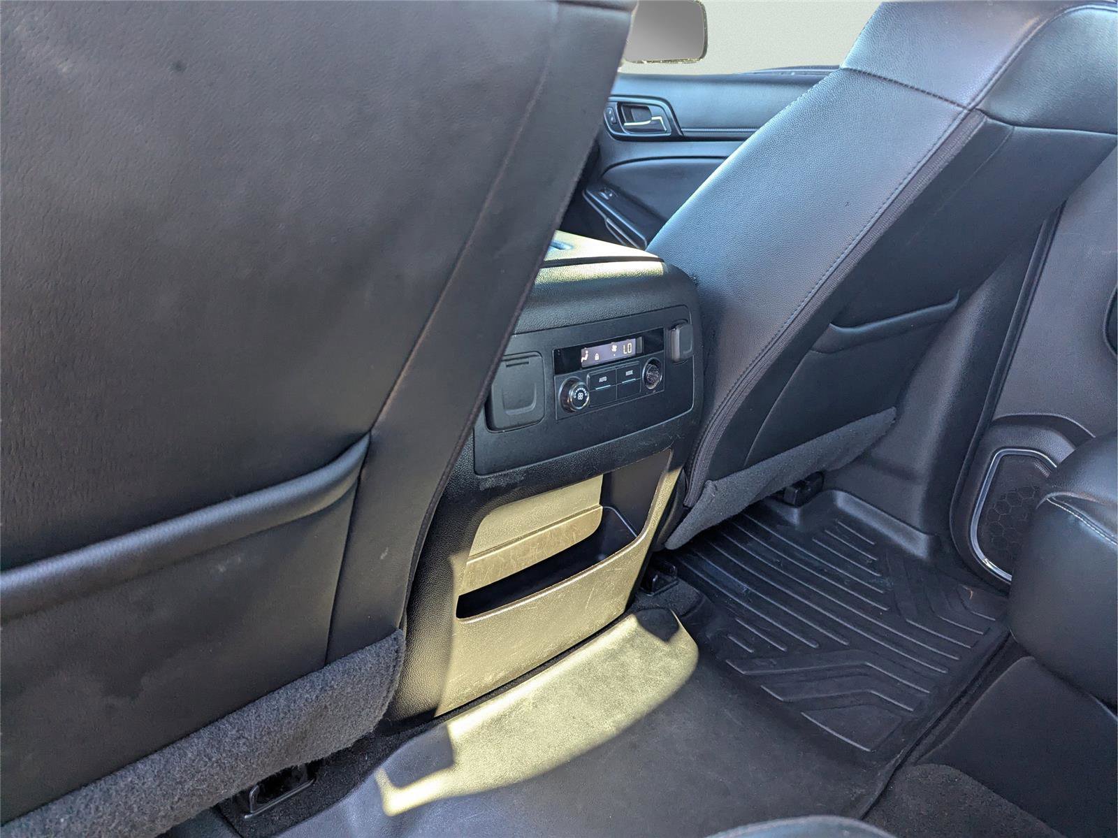 Used 2018 Chevrolet Tahoe LT image 14