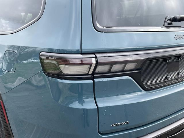 New 2026 Jeep Grand Wagoneer L Summit w/ Premium Group III AWD/4WD image 40