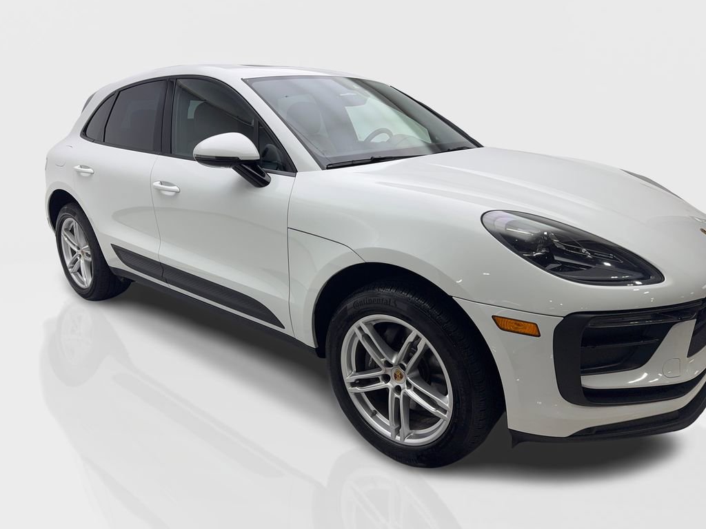Used 2025 Porsche Macan Turbo image 12