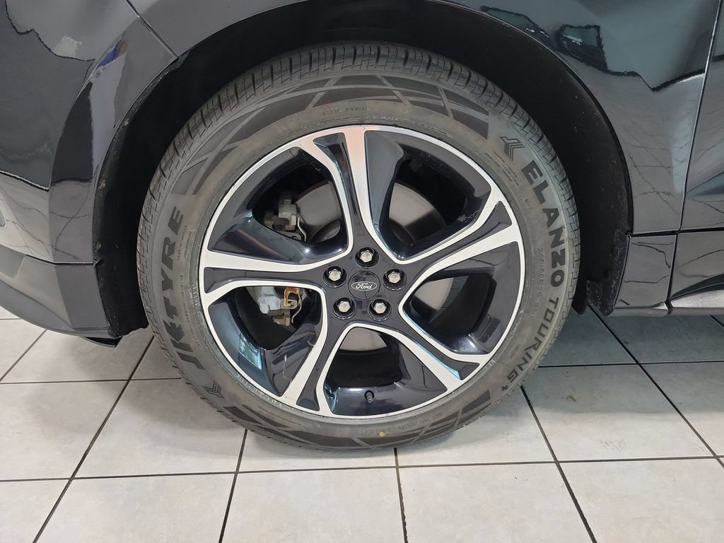 Used 2019 Ford Edge ST AWD/4WD image 50