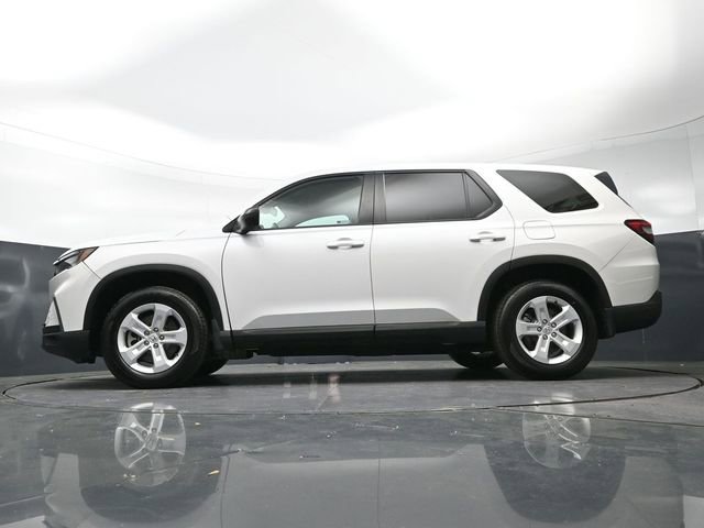 Used 2023 Honda Pilot LX image 25