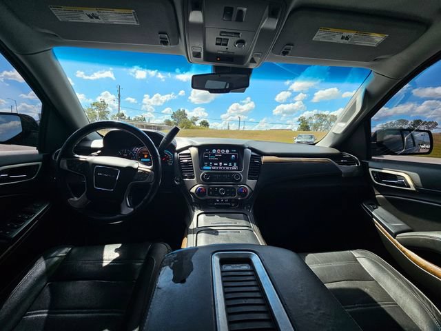 Used 2019 GMC Yukon Denali w/ Enhanced Security Package RWD image 12