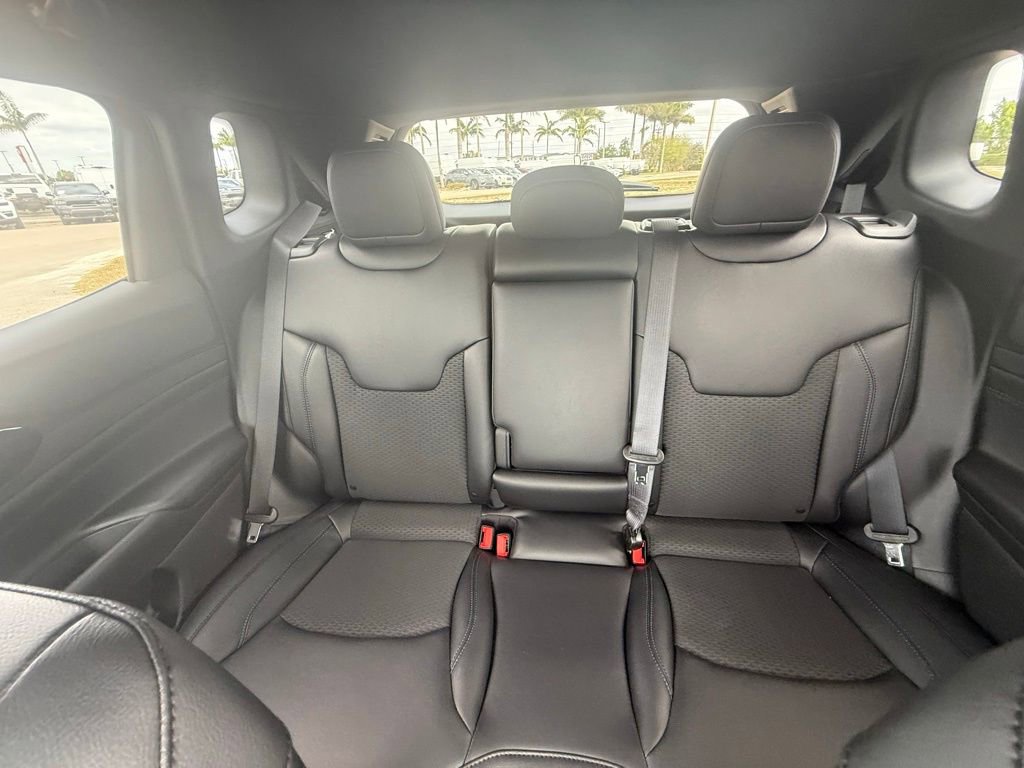 New 2026 Jeep Compass Altitude image 24