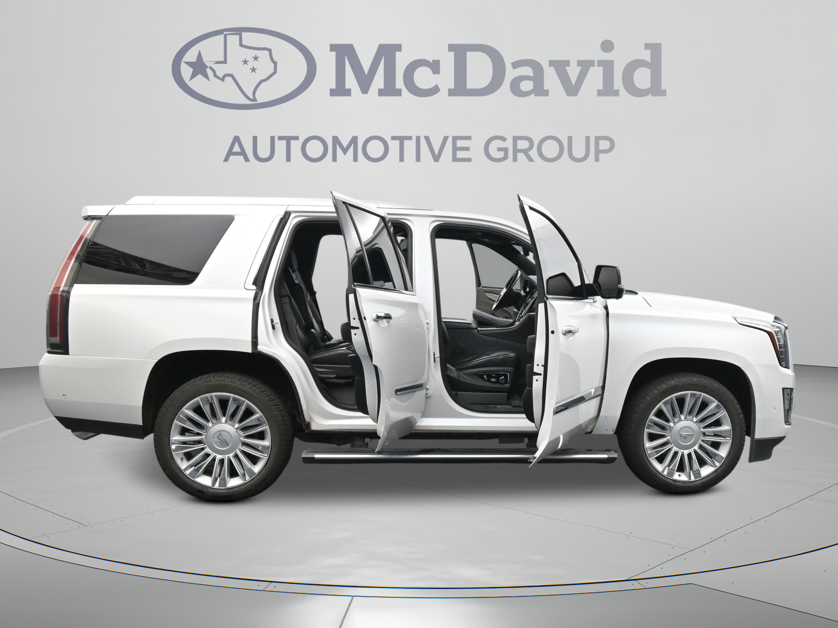 Used 2019 Cadillac Escalade Platinum AWD/4WD image 42