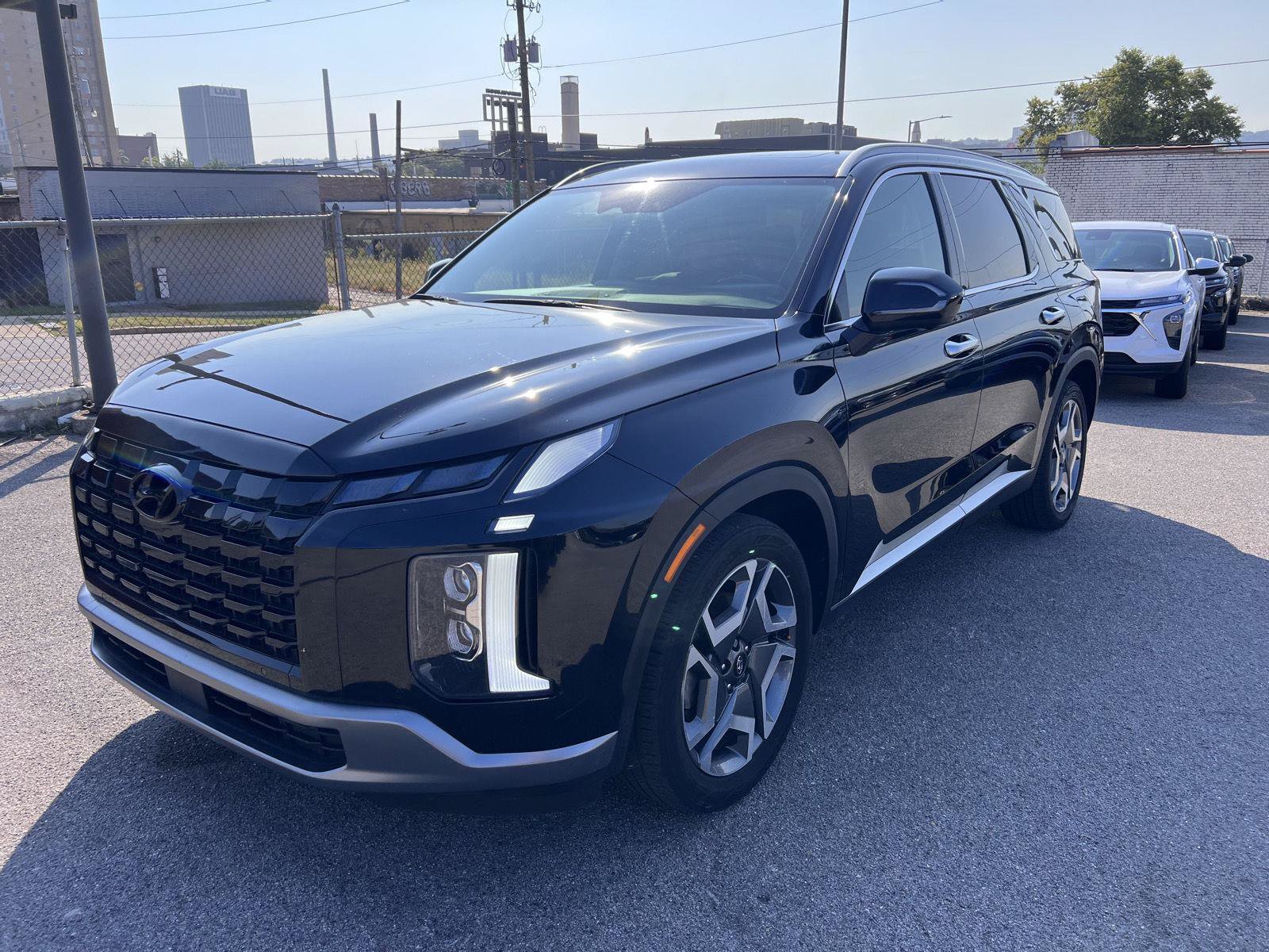 Used 2024 Hyundai Palisade SEL FWD image 33
