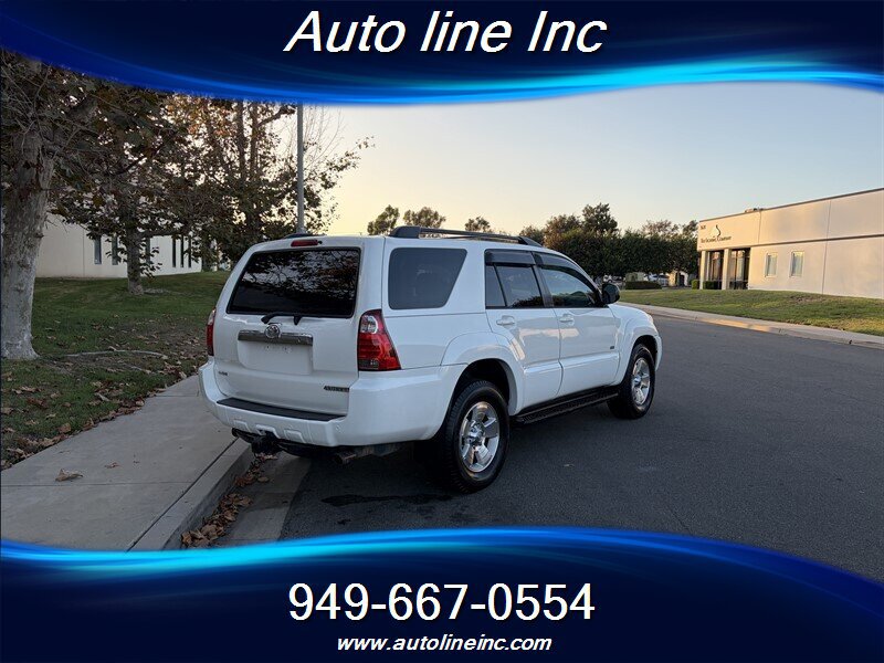 Used 2007 Toyota 4Runner SR5 RWD image 4