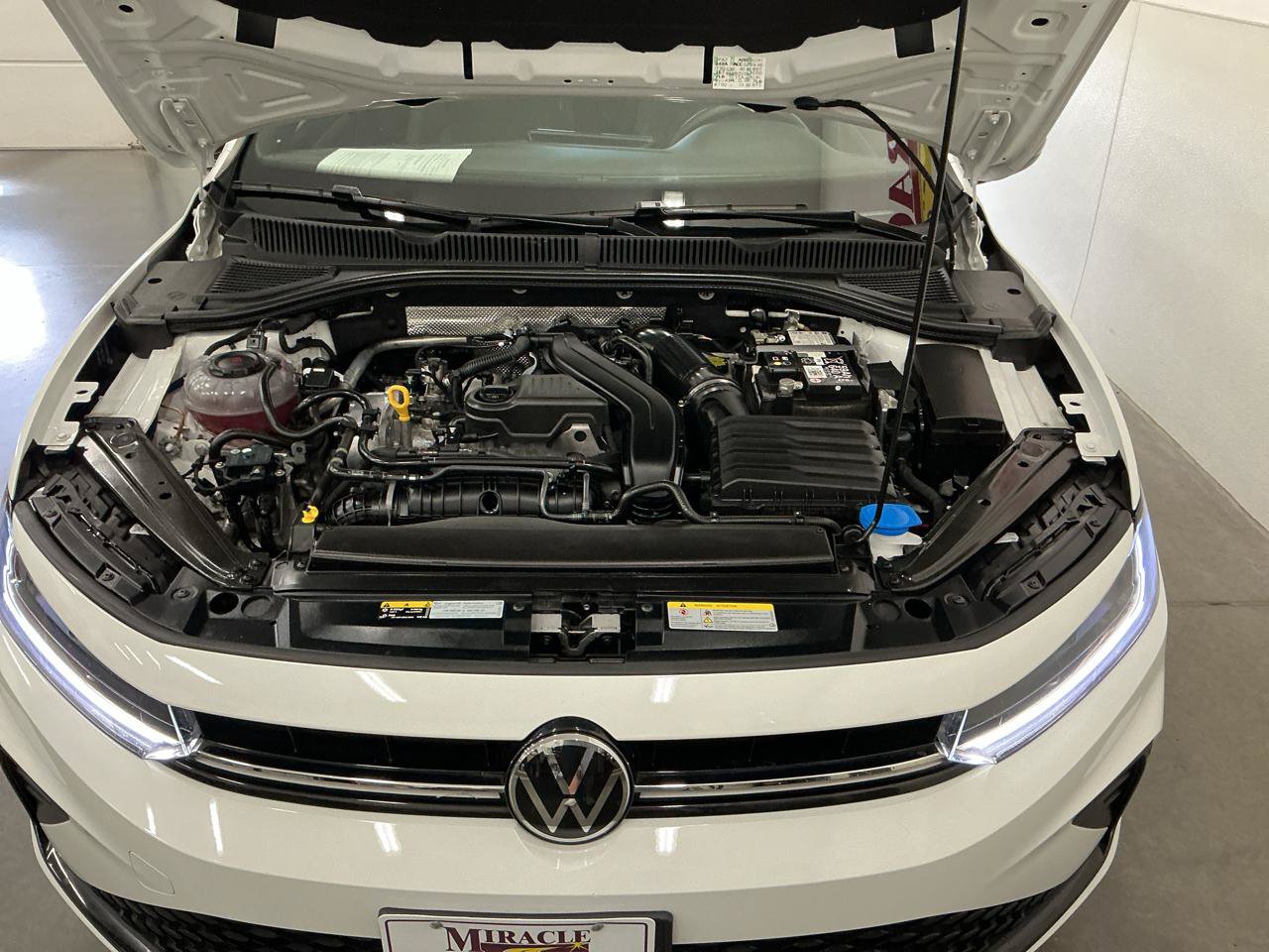 Used 2025 Volkswagen Jetta Sport FWD image 23