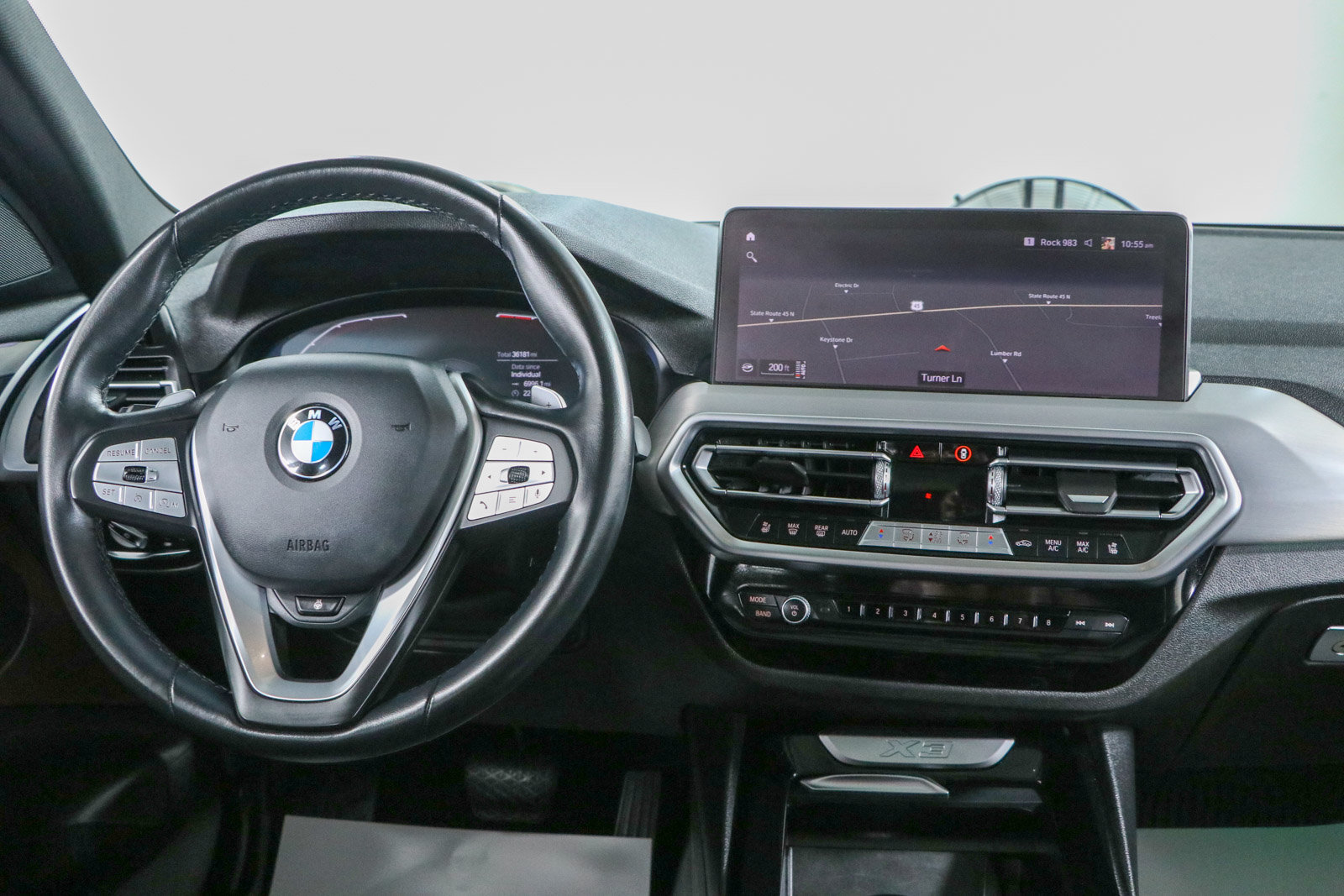 Used 2022 BMW X3 sDrive30i w/ Premium Package 2 RWD image 17
