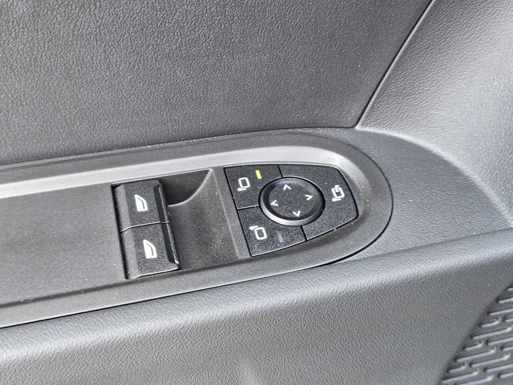 Used 2026 MINI Cooper 2-Door Hardtop FWD image 29