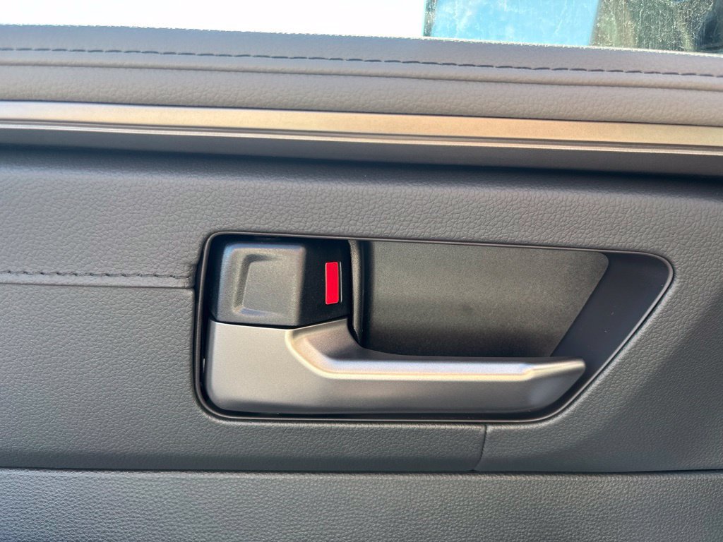 New 2026 Toyota Tundra Limited AWD/4WD image 9