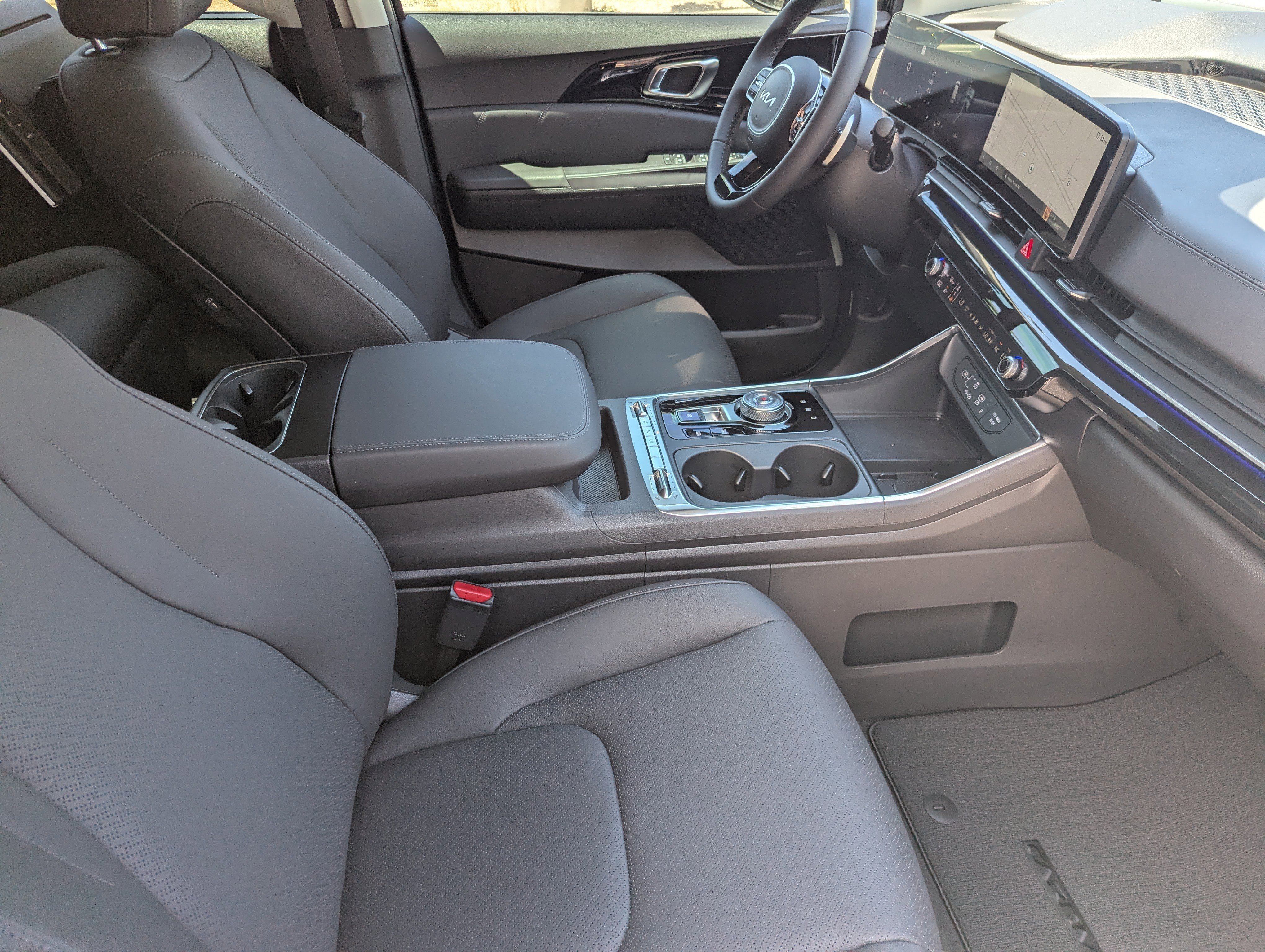 New 2025 Kia Carnival SX Prestige image 9