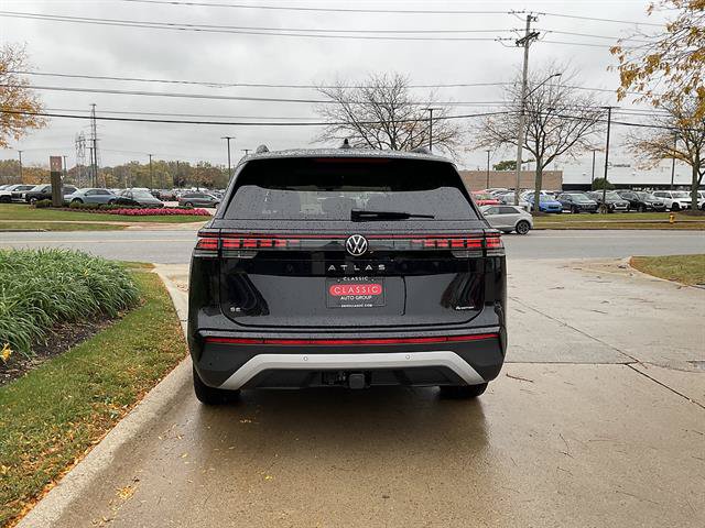 New 2027 Volkswagen Atlas SE AWD/4WD image 4
