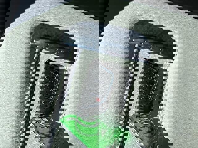 New 2026 Cadillac Escalade ESV Platinum Sport w/ LPO, ONYX Package image 32