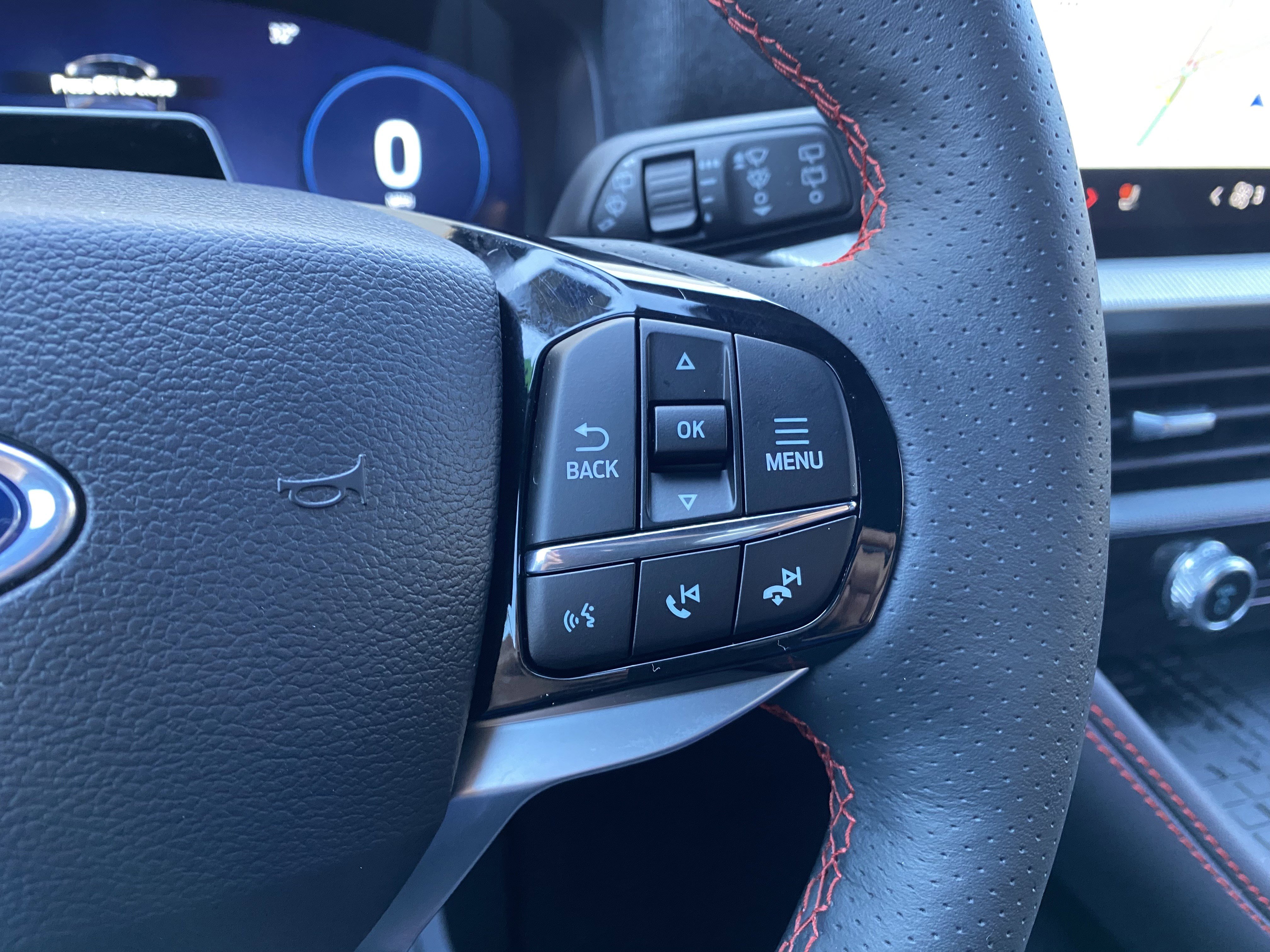 Used 2025 Ford Explorer ST-Line w/ Premium Package image 20