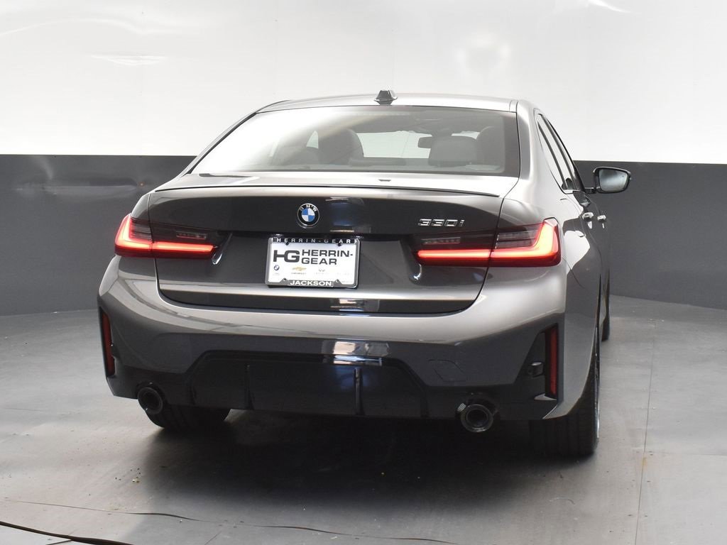New 2026 BMW 330i Sedan w/ M Sport Package image 7