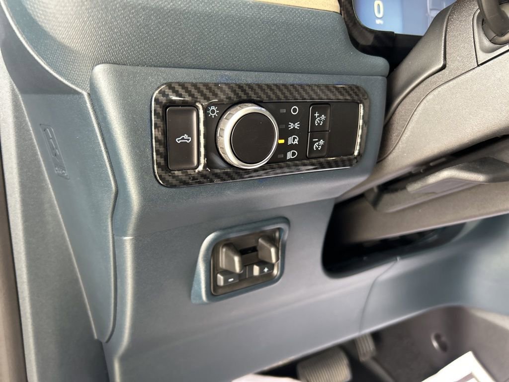 Used 2025 Ford Maverick Lariat w/ 4K Tow Package AWD/4WD image 15