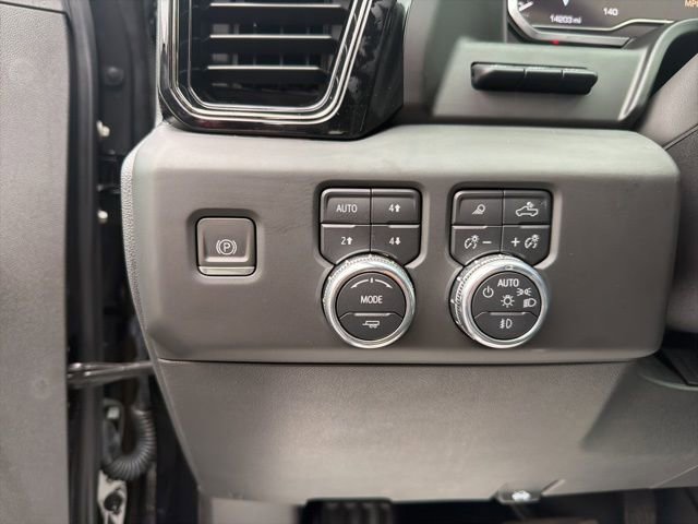Used 2023 GMC Sierra 1500 AT4X AWD/4WD image 25
