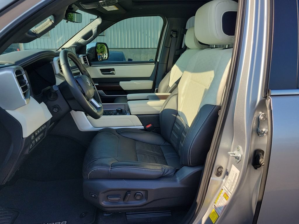 Used 2024 Toyota Tundra Capstone AWD/4WD image 18