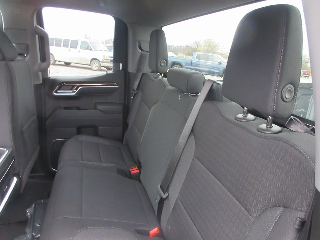 New 2026 GMC Sierra 1500 Elevation image 14