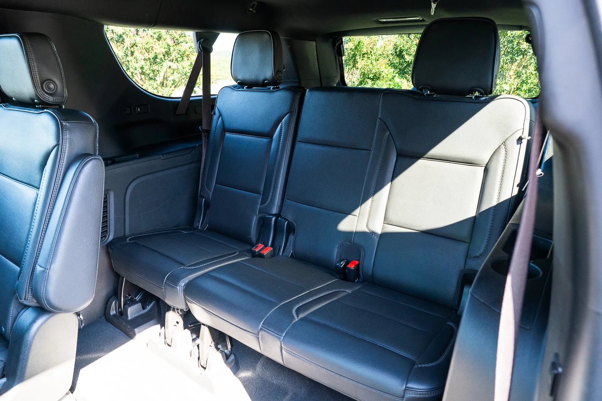 Used 2021 GMC Yukon XL Denali w/ Denali Premium Package RWD image 32