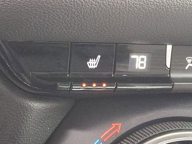 Used 2025 Chevrolet Blazer LT image 24