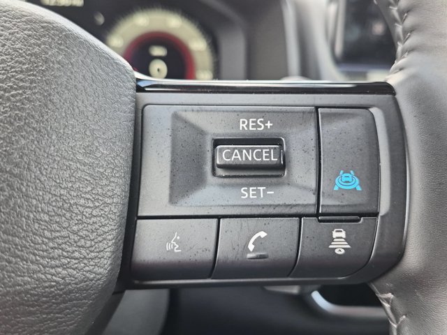 Used 2026 Nissan Rogue Platinum w/ Platinum Premium Package AWD/4WD image 17