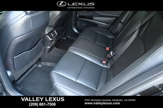 Certified 2024 Lexus ES 300h F Sport w/ Accessory Package (Z2) FWD image 16