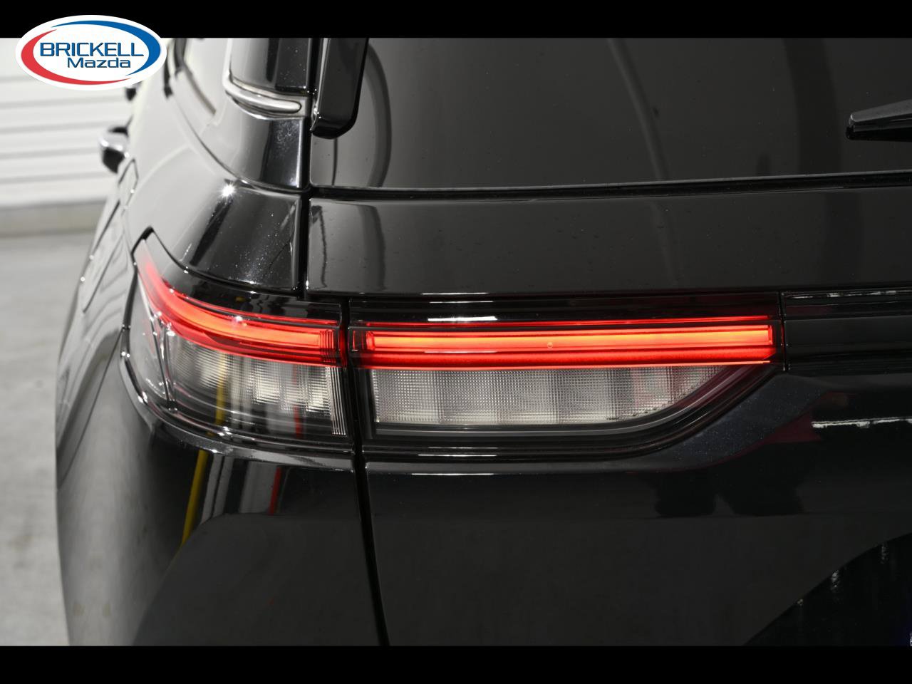 Used 2022 Jeep Grand Cherokee Summit AWD/4WD image 10