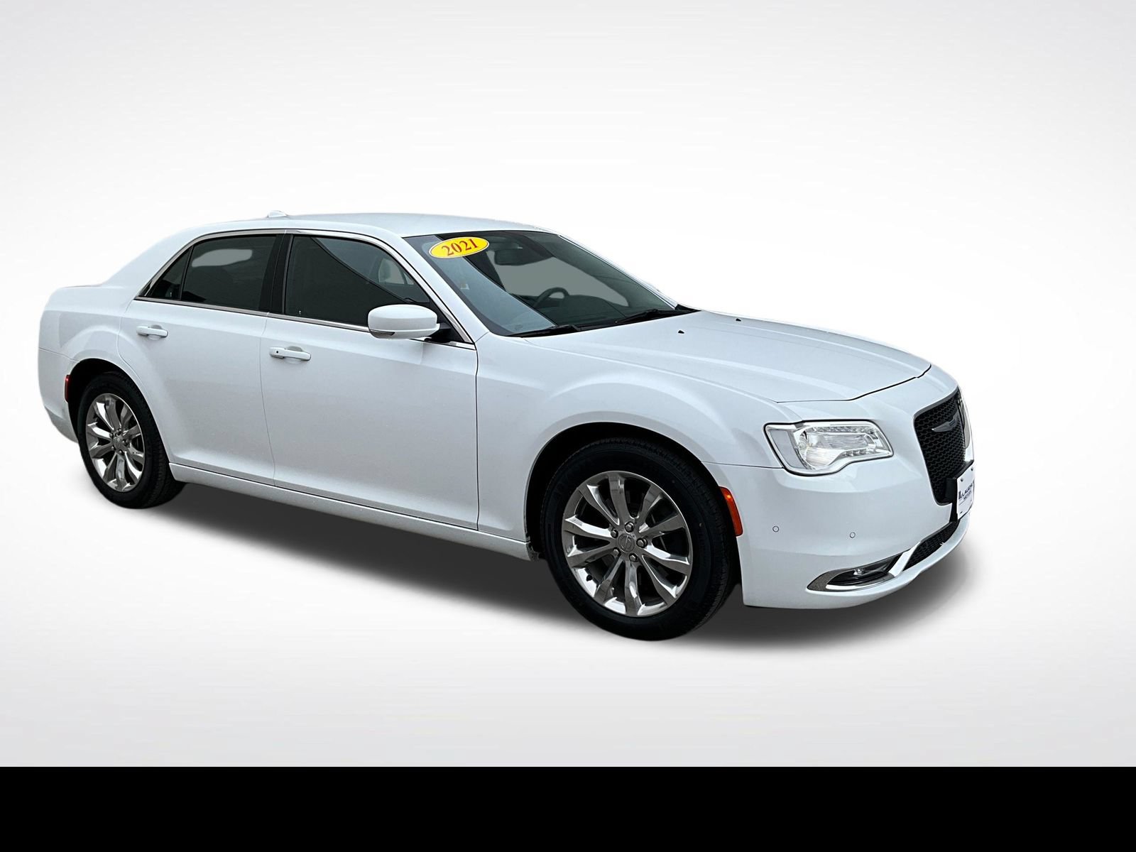 Used 2021 Chrysler 300 Touring L AWD/4WD image 22