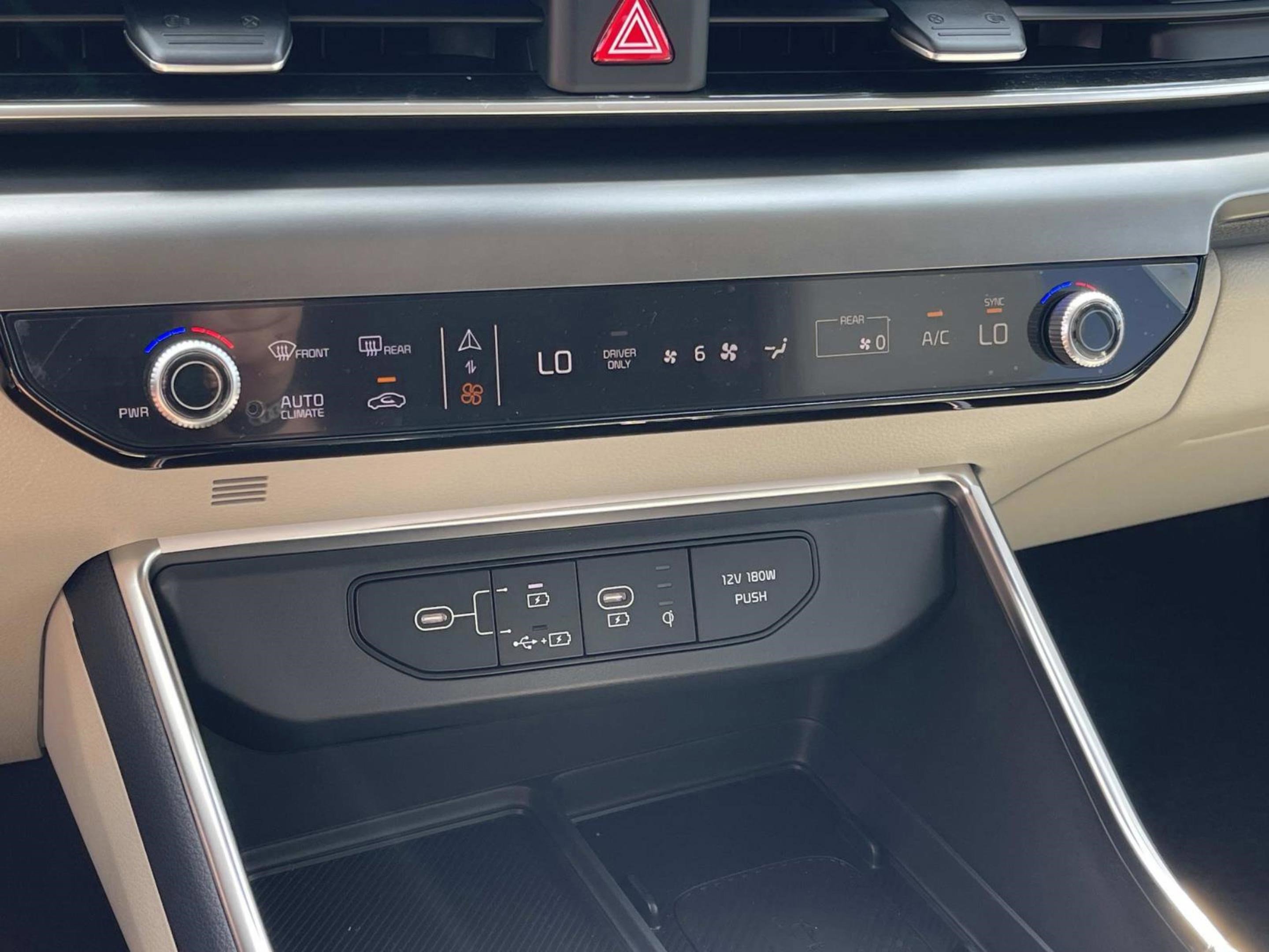 New 2026 Kia Carnival SX Prestige image 25