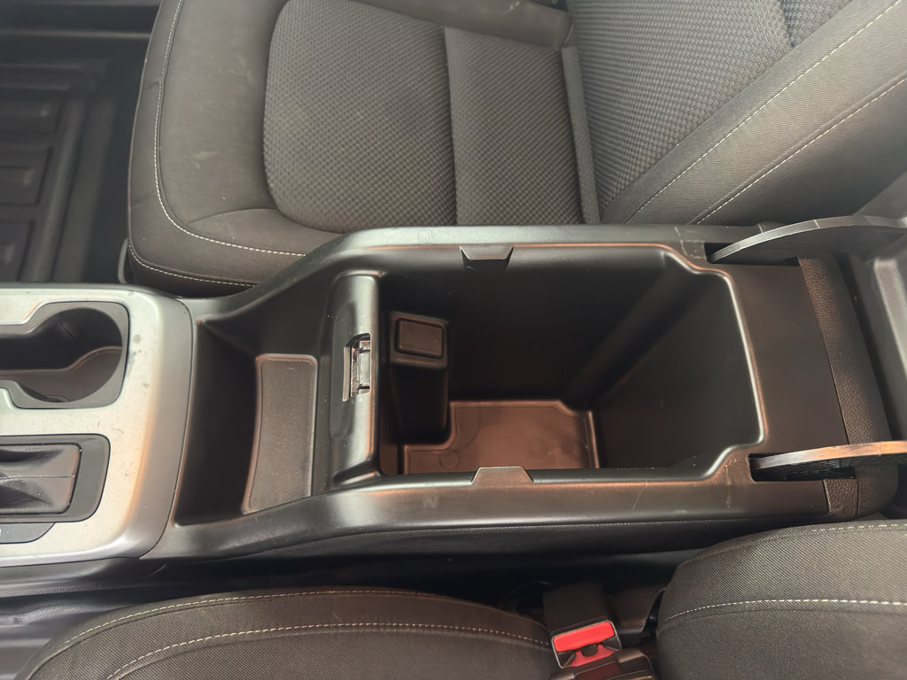 Used 2022 Chevrolet Colorado LT w/ Fleet Safety Package RWD image 28