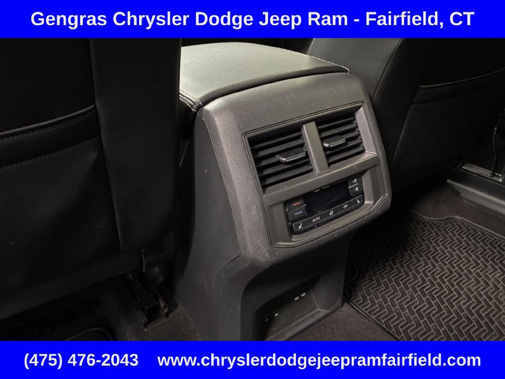 Used 2023 Volkswagen Atlas SEL Premium AWD/4WD image 29