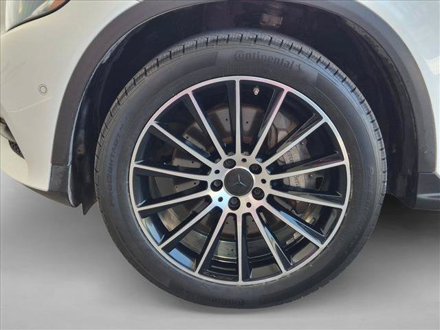 Used 2019 Mercedes-Benz GLC 300 4MATIC Coupe image 24
