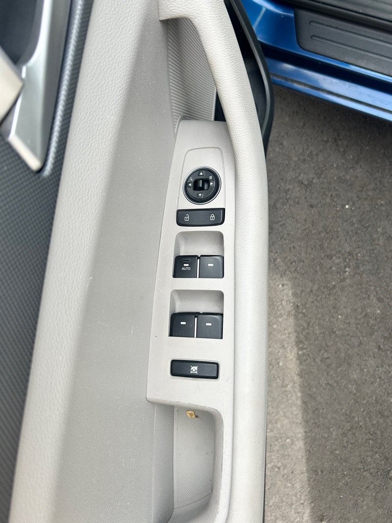 Used 2017 Hyundai Sonata SEL FWD image 6